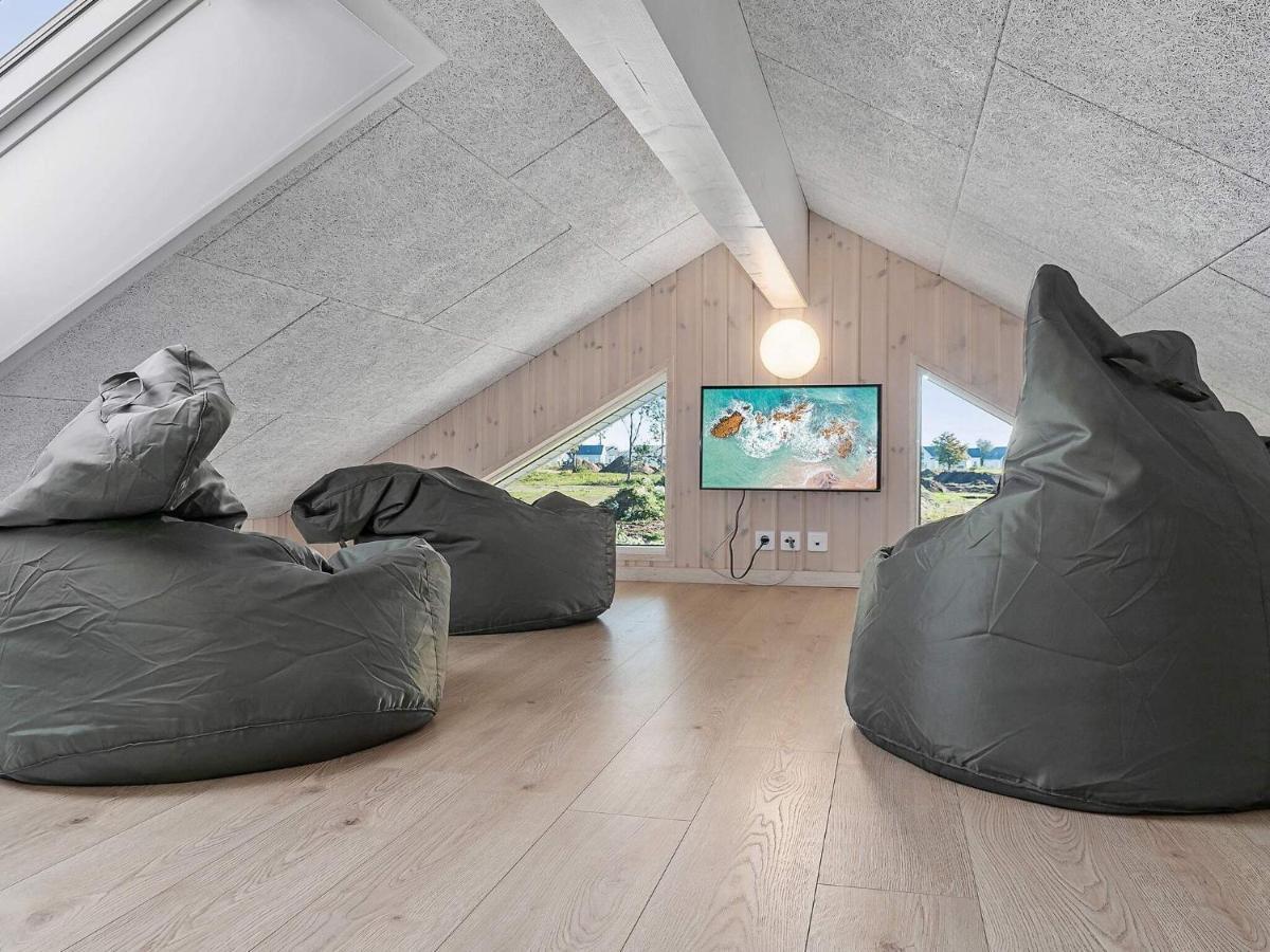 24 Person Holiday Home In Hasselberg Kappeln Exterior photo